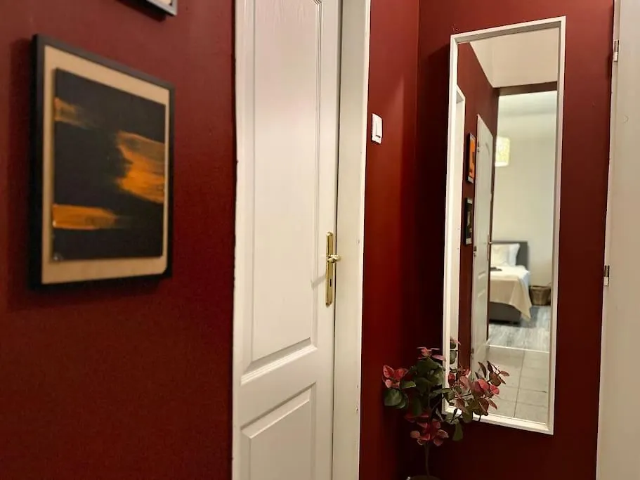 Cherry - Prague Apartment جمهورية التشيك
